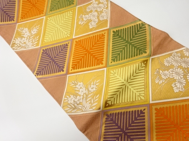 リサイクル　菱に松葉・草花模様織出し袋帯